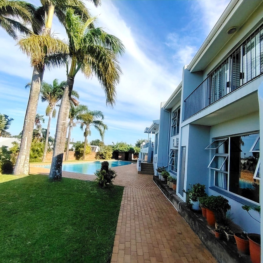 5 Bedroom Property for Sale in Beacon Bay Eastern Cape